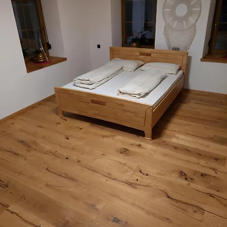 Grosses Mit 2 Schlafzimmer Fuer 4 Personen