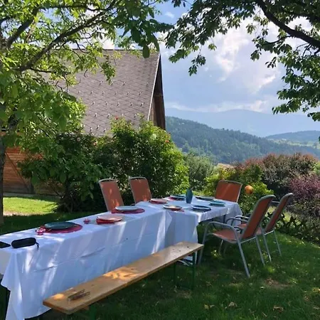 Grosses Mit 2 Schlafzimmer Fuer 4 Personen 公寓 Granitztal-Weissenegg