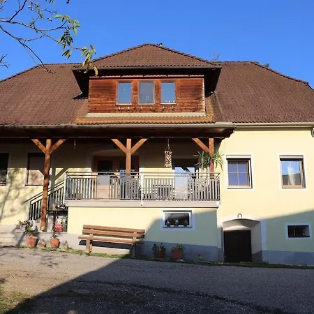 Grosses Mit 2 Schlafzimmer Fuer 4 Personen 公寓