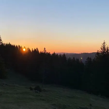 Apartment Großes Mit 2 Schlafzimmer Für 4 Personen *